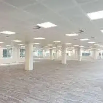 5 George's Dock - Office 101