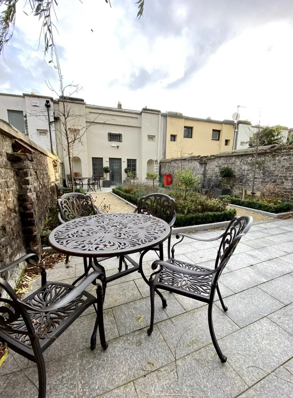 8 Herbert Street - Office 301
