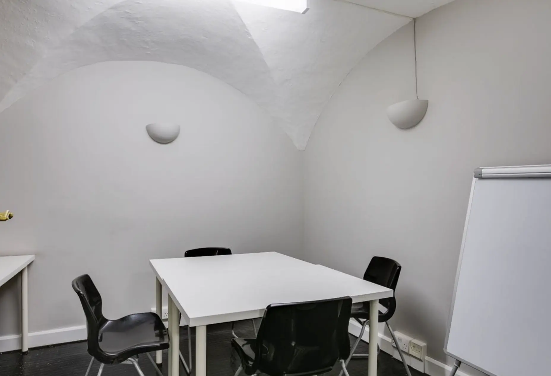 2 Fitzwilliam Street Lower - Office LG01