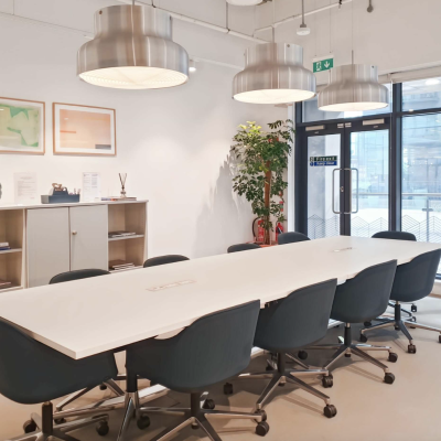 77 Sir John Rogerson's Quay - Office 402-404