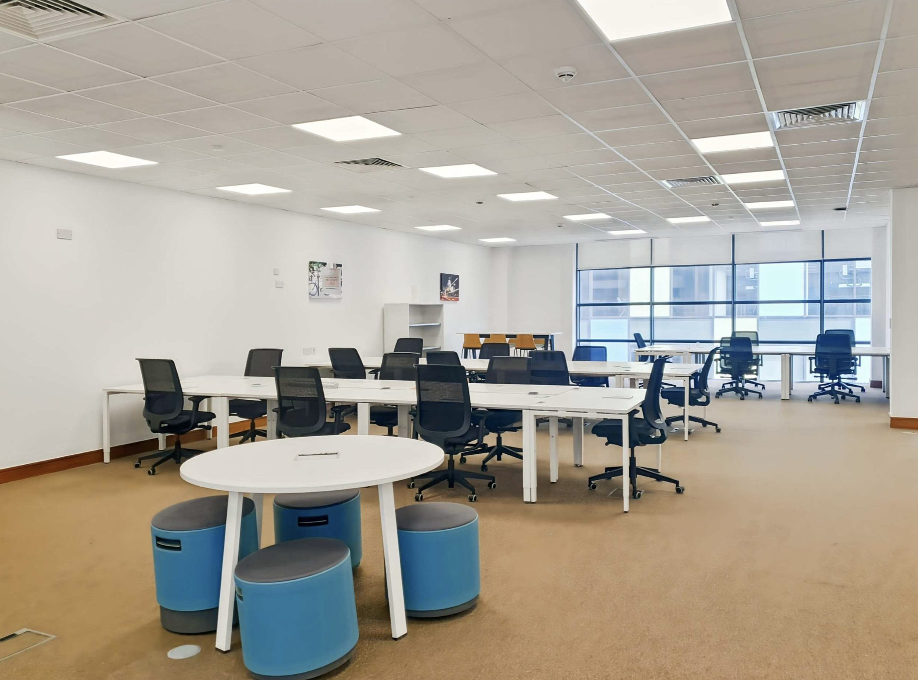 77 Sir John Rogerson's Quay - Office 402-404