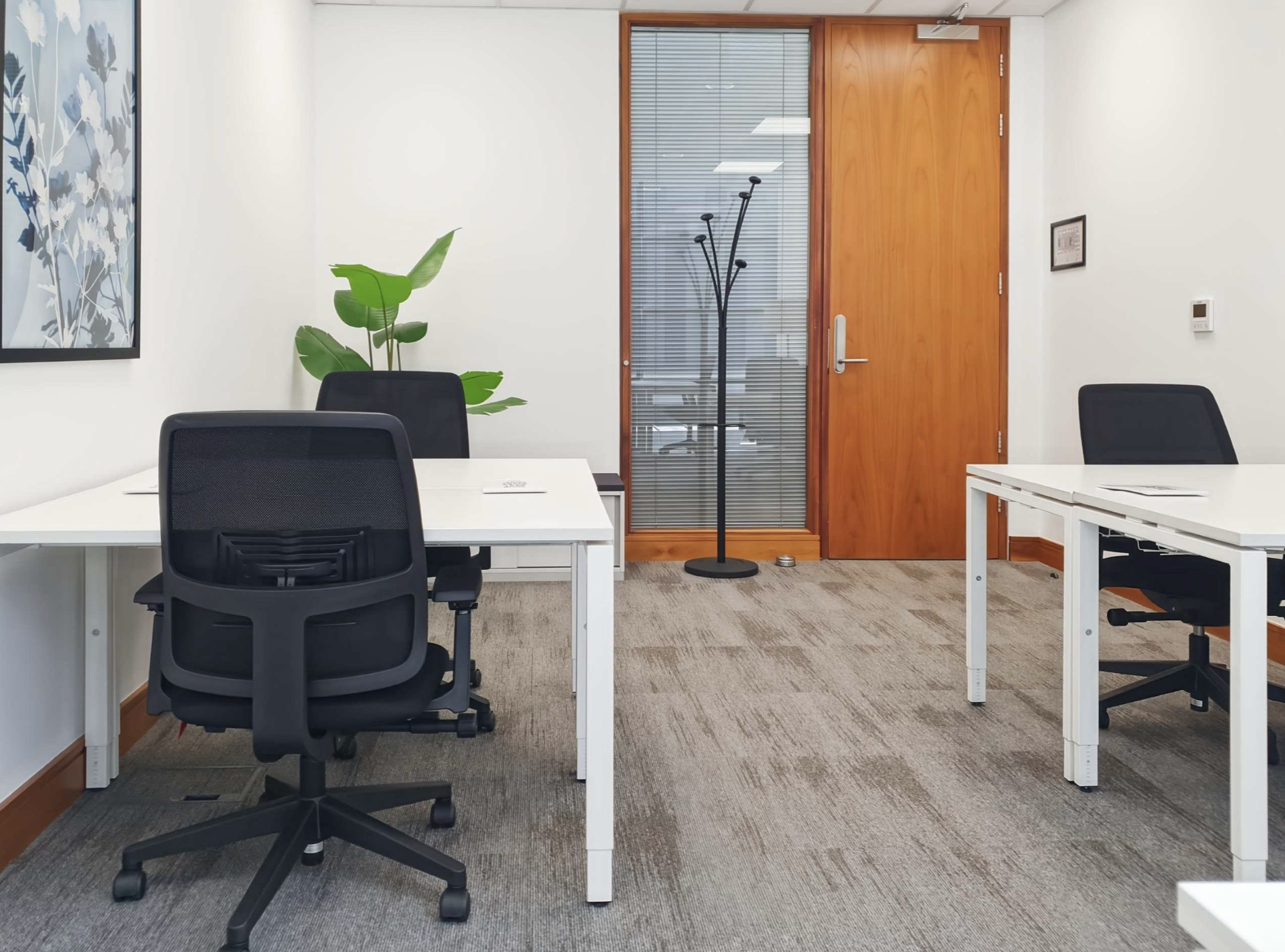 77 Sir John Rogerson's Quay - Office 207