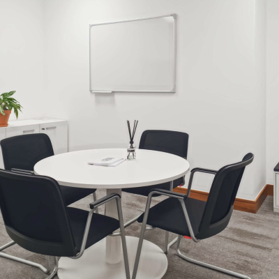 77 Sir John Rogerson's Quay - Office 205