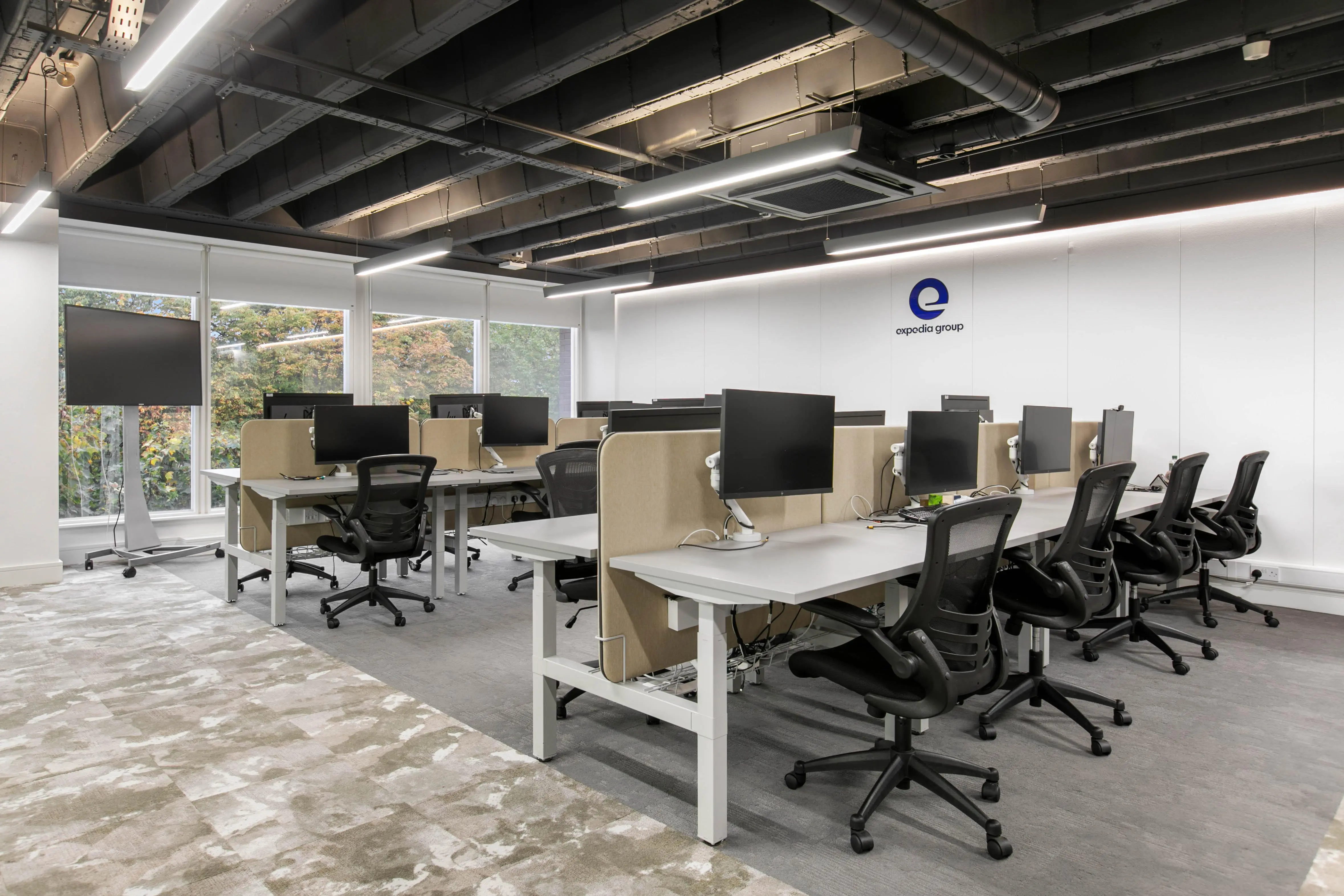 24/25 St Stephen's Green - Offices