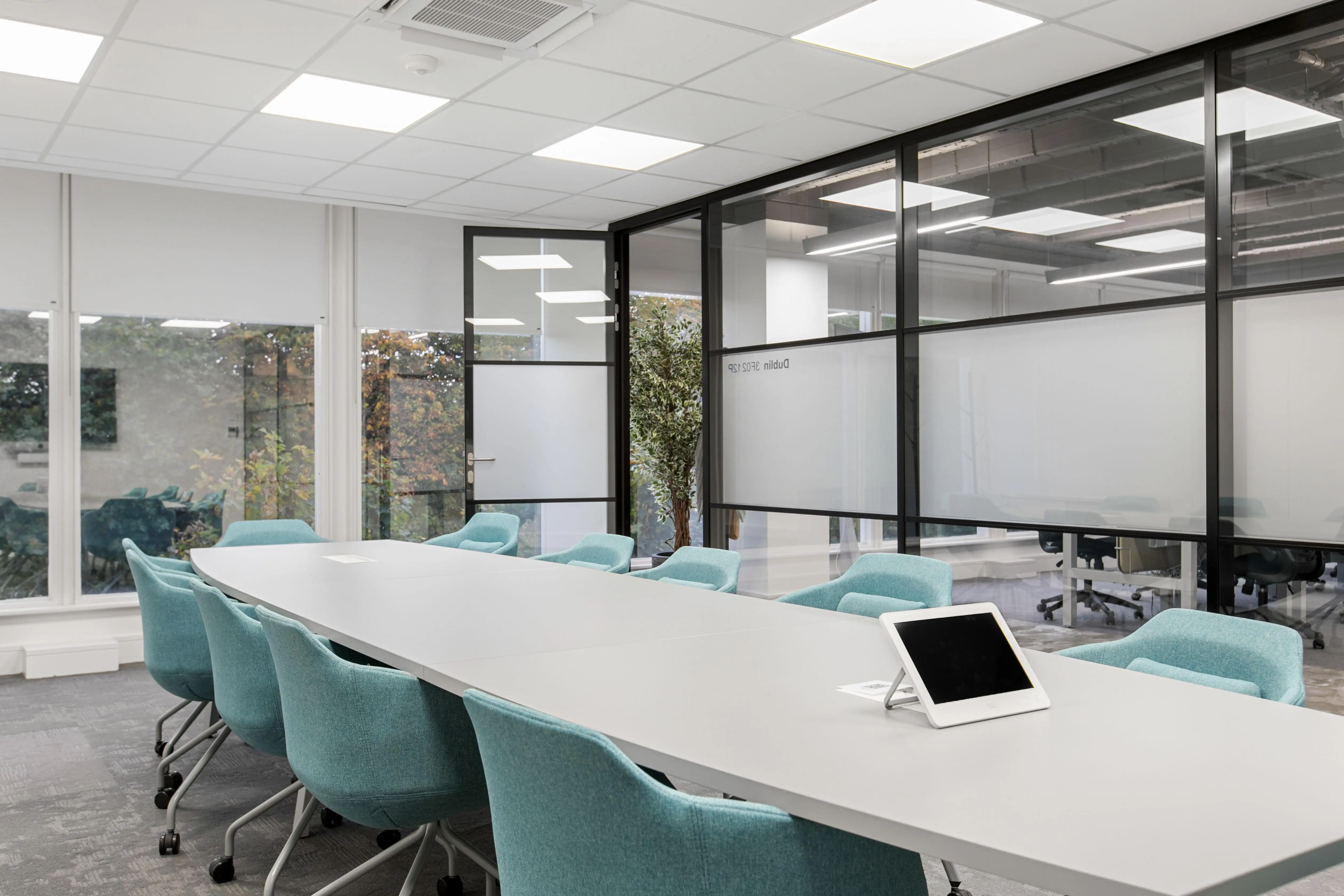 24/25 St Stephen's Green - Offices