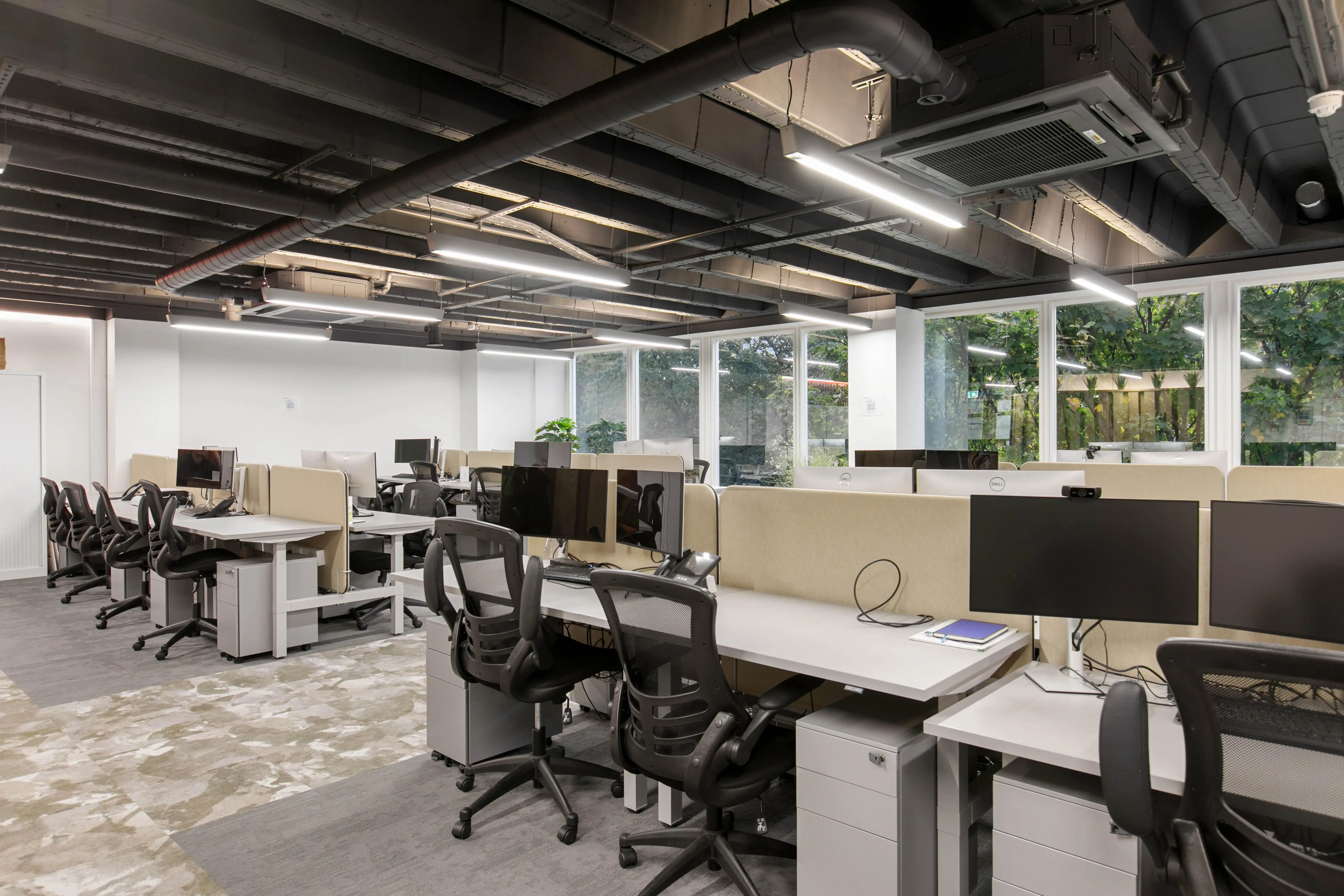 24/25 St Stephen's Green - Offices