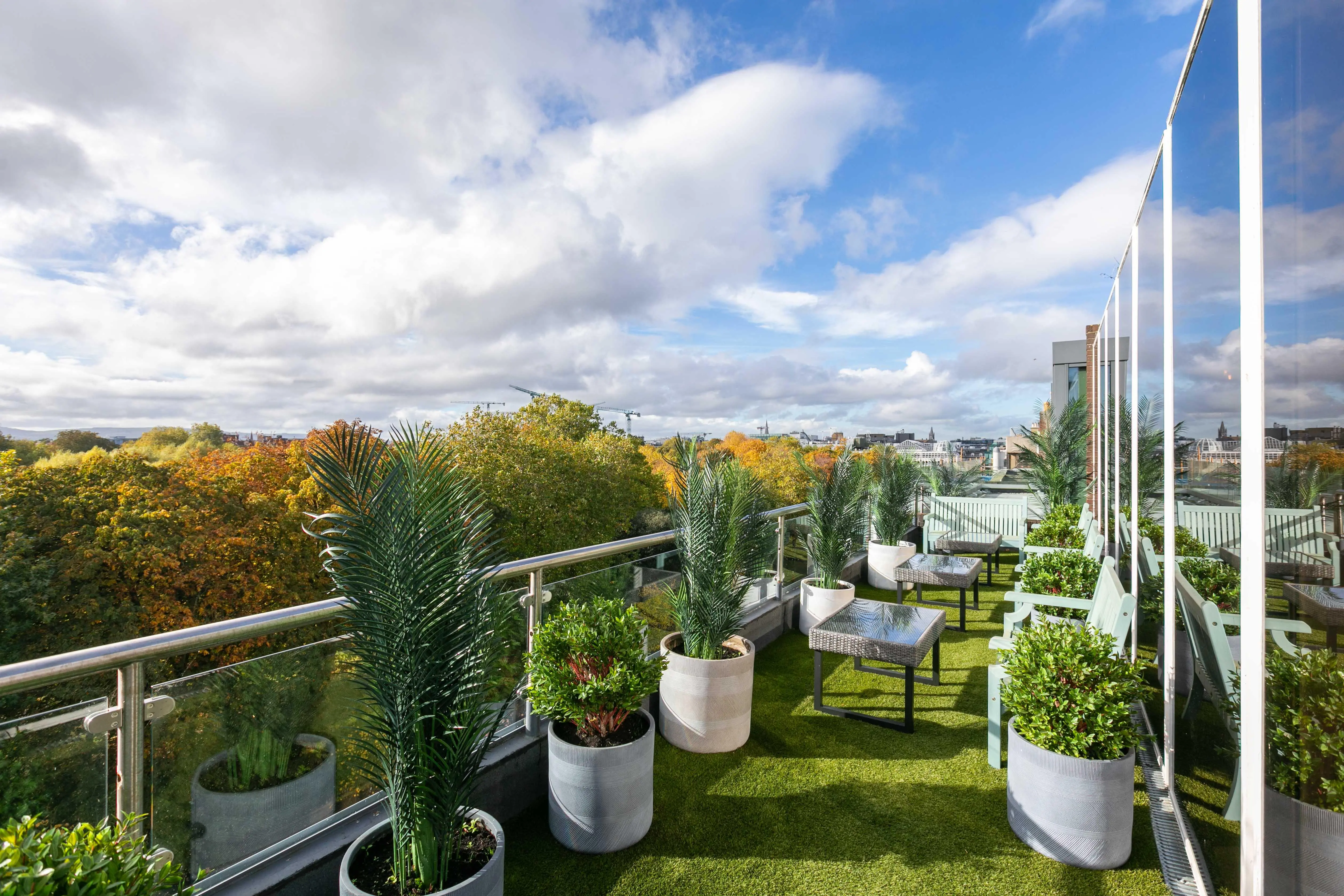 24/25 St Stephen's Green - Offices