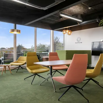 24/25 St Stephen's Green - Offices