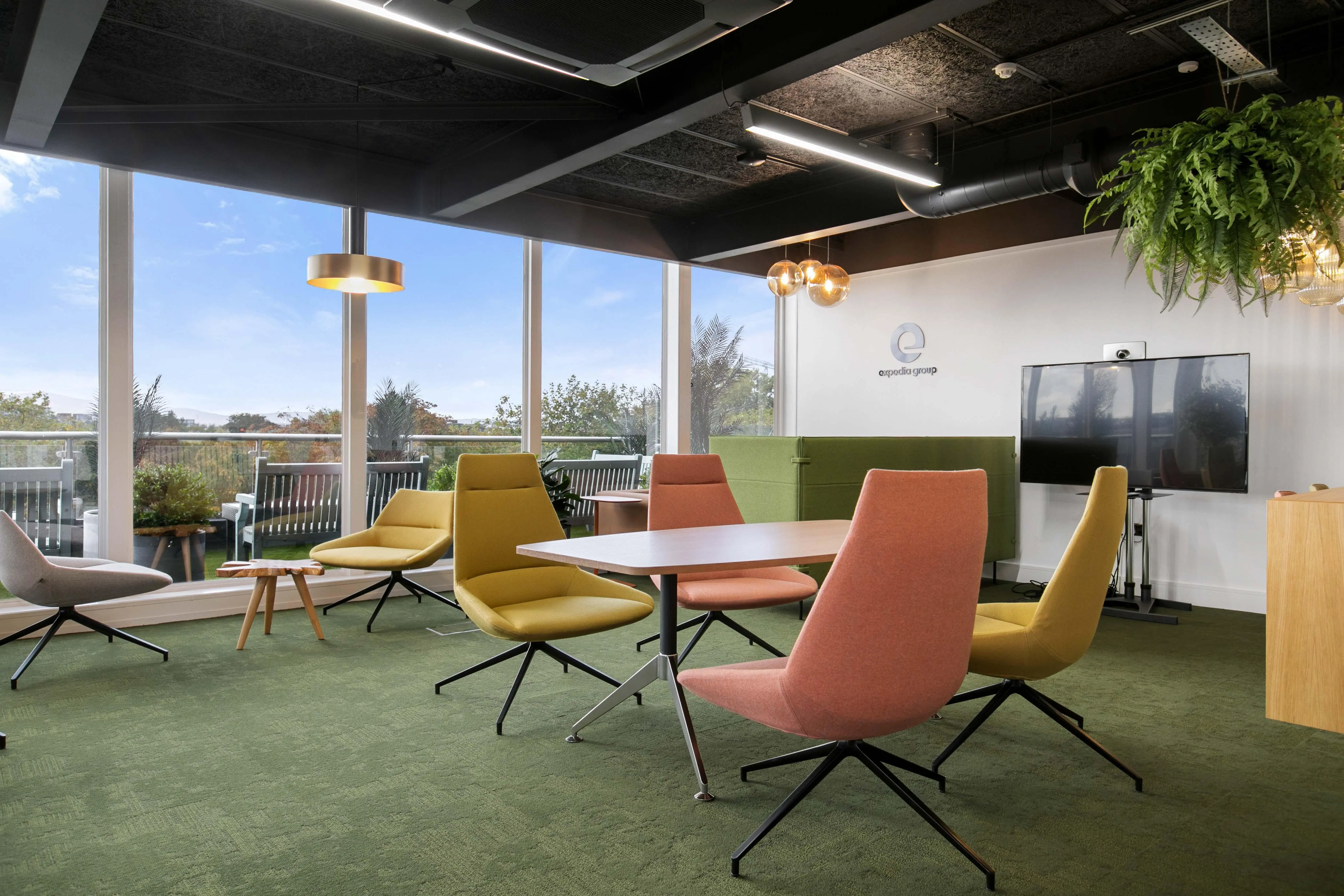 24/25 St Stephen's Green - Offices
