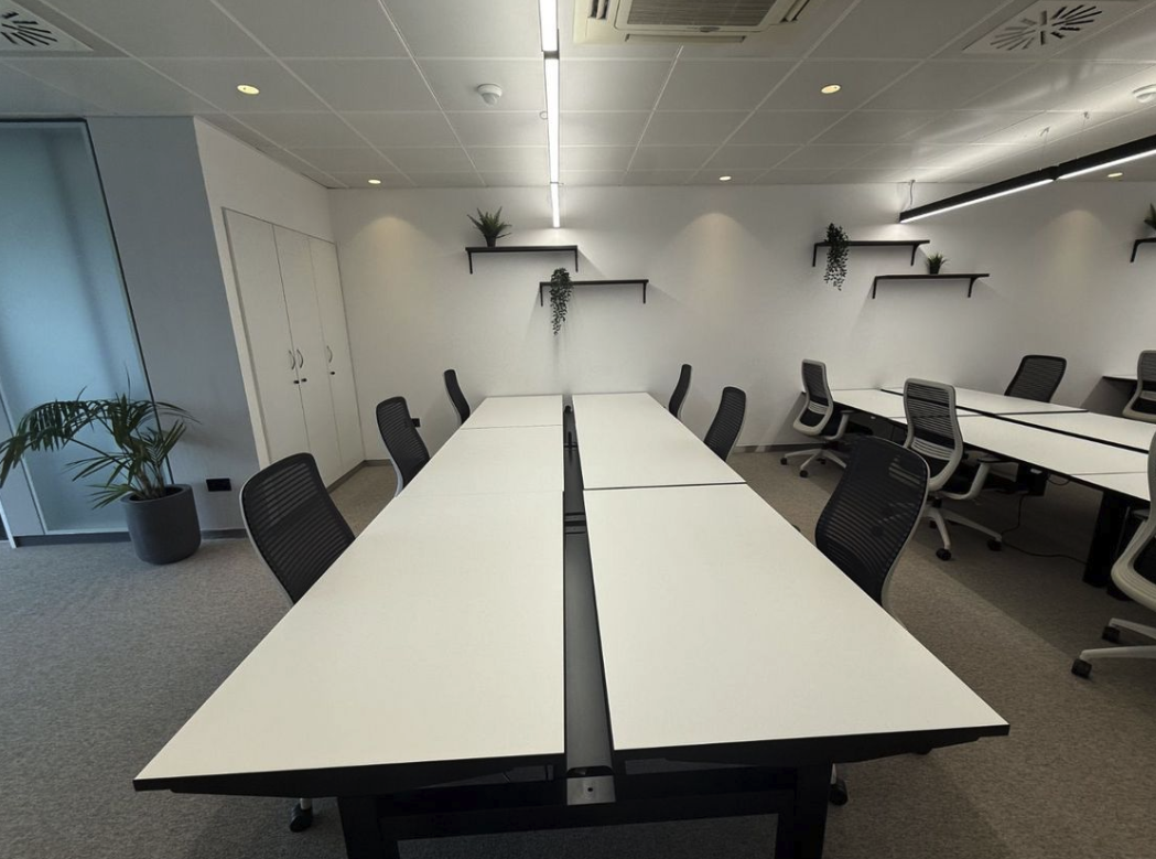16 Sir John Rogerson's Quay - Office 101