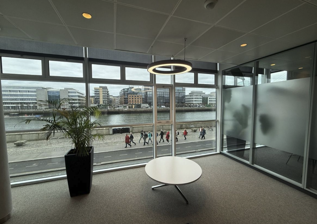 16 Sir John Rogerson's Quay - Office 101