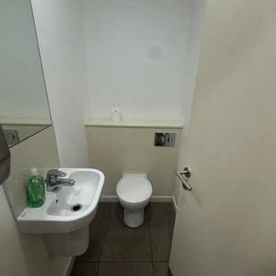 16 Sir John Rogerson's Quay - G01